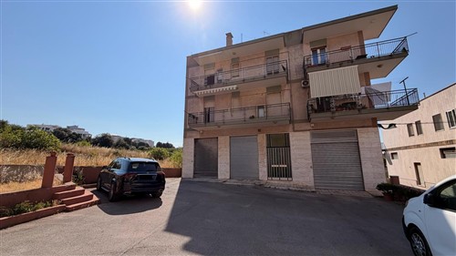 Appartamento Periferico con Posto Auto